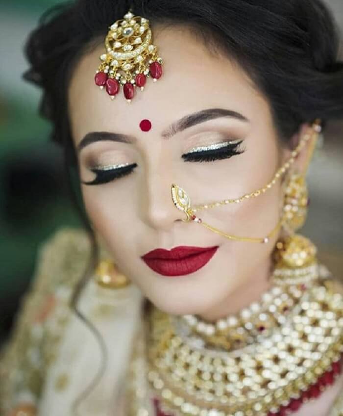 Off Beat Trendy Eyeliner Styles Every Bride Needs To Know For