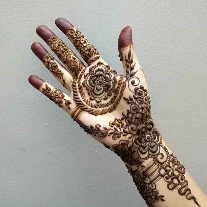 51 Impressive Diwali Mehndi Designs For Newlywed Brides