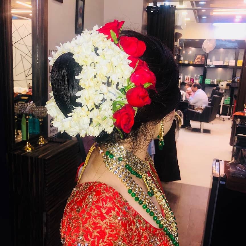 Rose Petals with Gajra Bridal Bun Hairstyle By Rishabh Malhotra  Neyena  Parlour