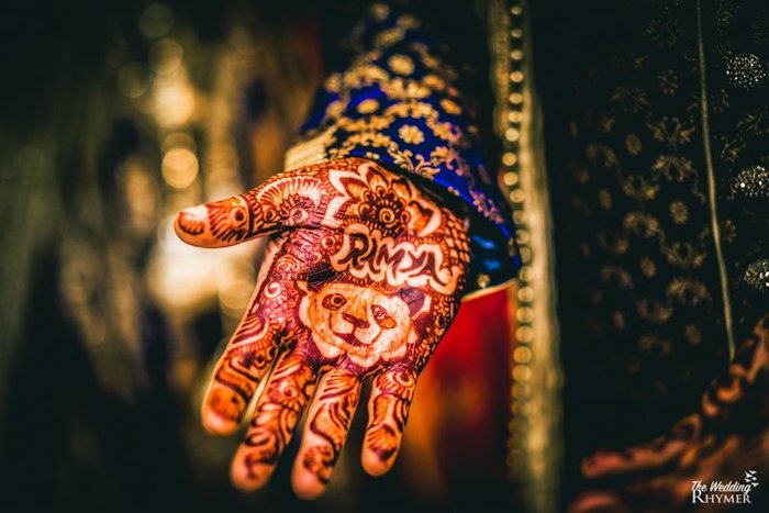 25+ Fresh & Stunning Foot Mehndi Designs for the Modern Brides |  WeddingBazaar