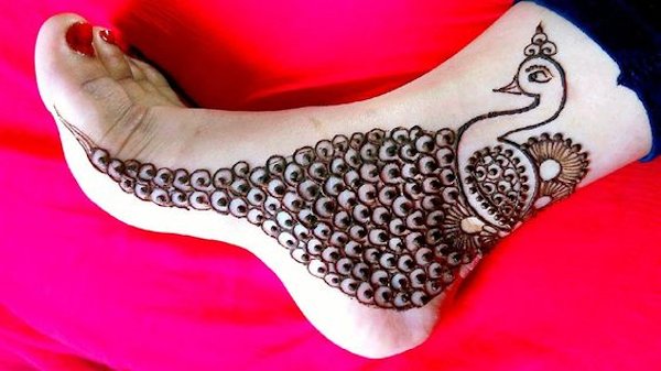 Creative and Fun Easy Mehndi Designs for Kids | Blog