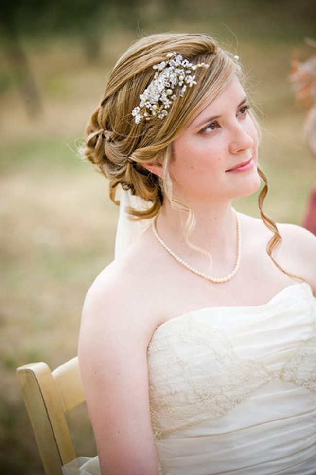 220804 Wedding Hairstyle Images Stock Photos  Vectors  Shutterstock