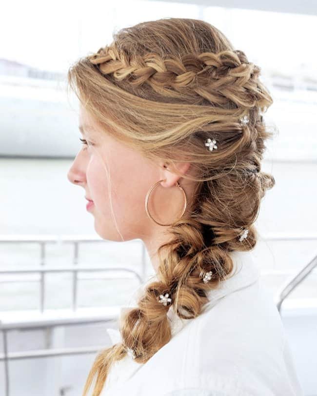 Half up half down with some romantic twists and side braiding still a very  popular bridal hairstyle for this wedding season. To create this… |  Instagram