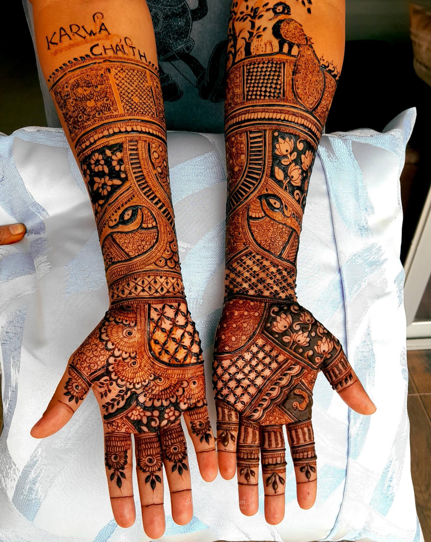 Tatoos  Mehndi designs for fingers Henna tattoo hand Finger henna  designs