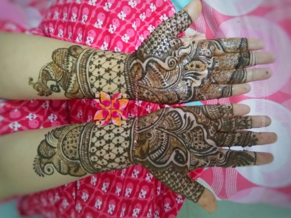 Pin by Priya Malani on P | Mehandi designs, Mendhi designs, Mehndi designs