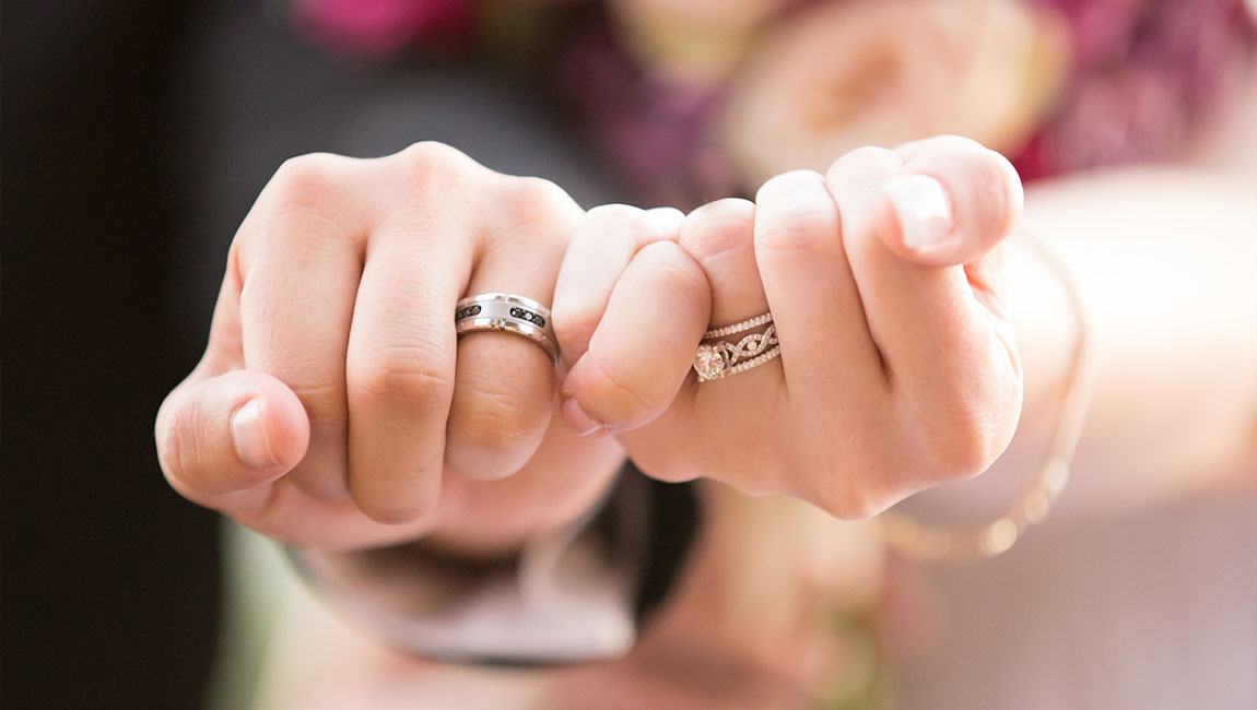 Mens Engagement Rings: 18 Rings For Stylish Groom