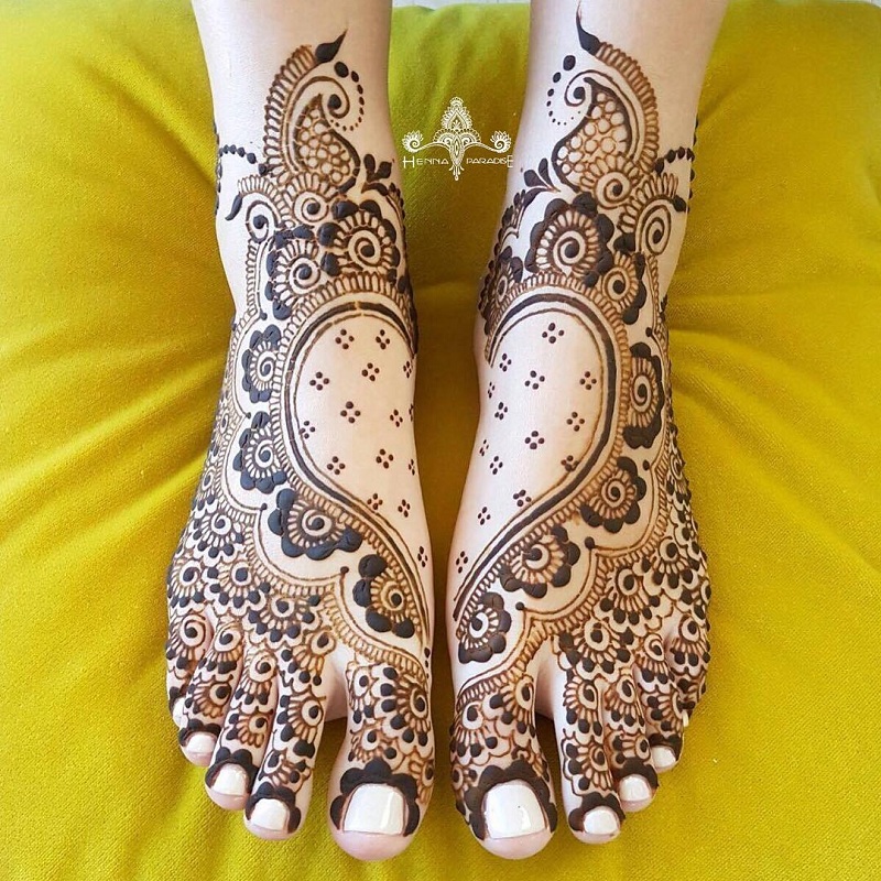 50 Most Attractive Rose Mehndi designs to try - Wedandbeyond