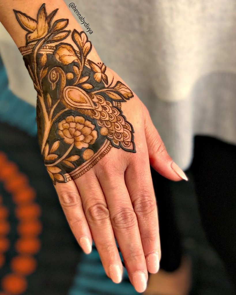 Henna Hand Designs Art Lesson: Make a Unique Self-Portrait — Art is Fun