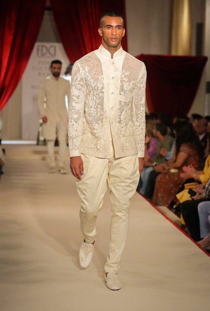 Top 141 Sensational Indian Wedding Dresses For Men