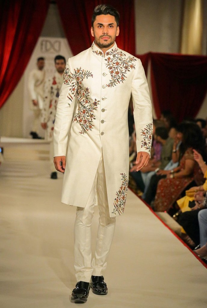 Groomsmen Islamic Wedding Suit Idea's For Men | Sherwani for men wedding, Wedding  dress men, Wedding suits men