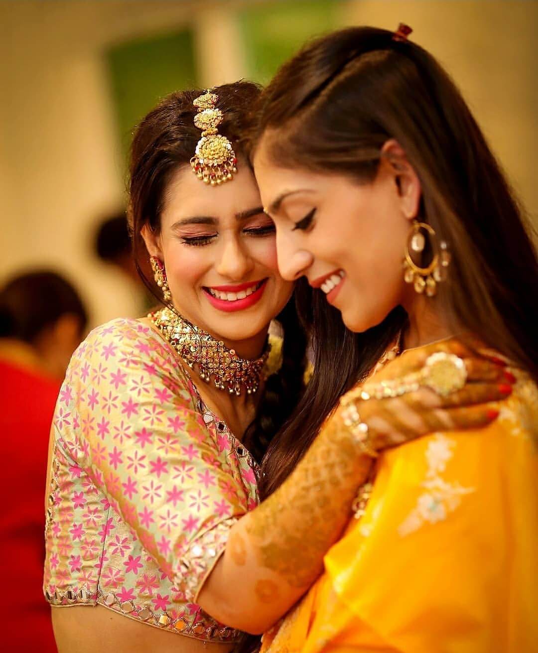 16 Adorable Pictures Of Real Brothers And Sisters At Indian Weddings