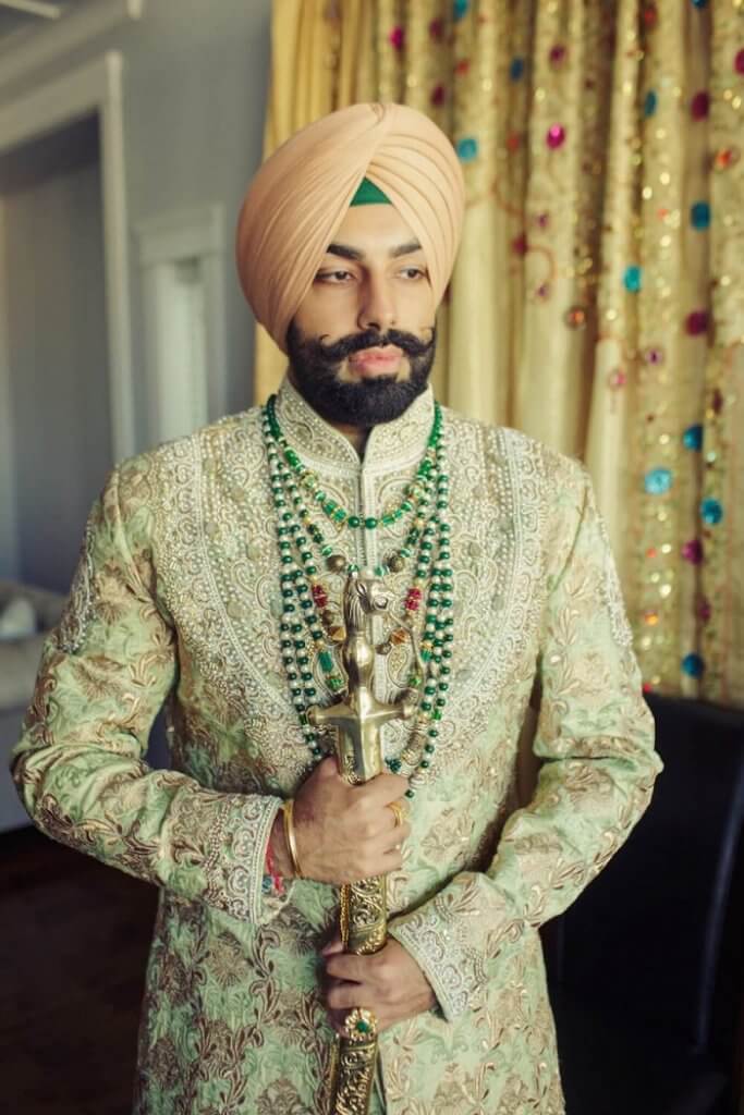 60 Times Grooms Won Our Hearts With Their Wedding Portraits