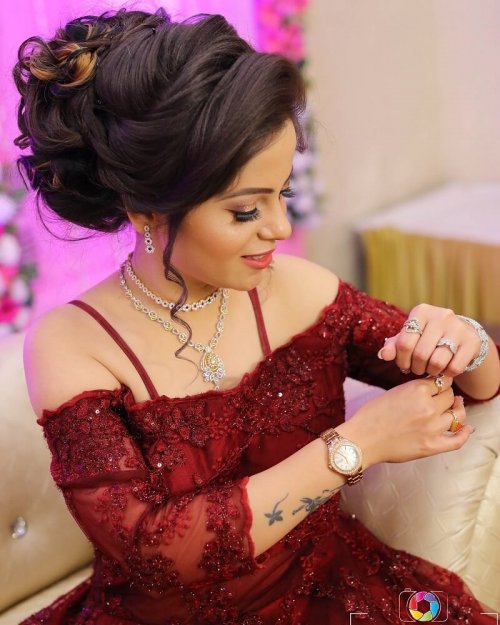 Priyanka | Bridal hairstyle indian wedding, Bridal hair buns, Hairstyles  for gowns | Indian wedding hairstyles, Indian hairstyles, Bridal hairstyle  indian wedding