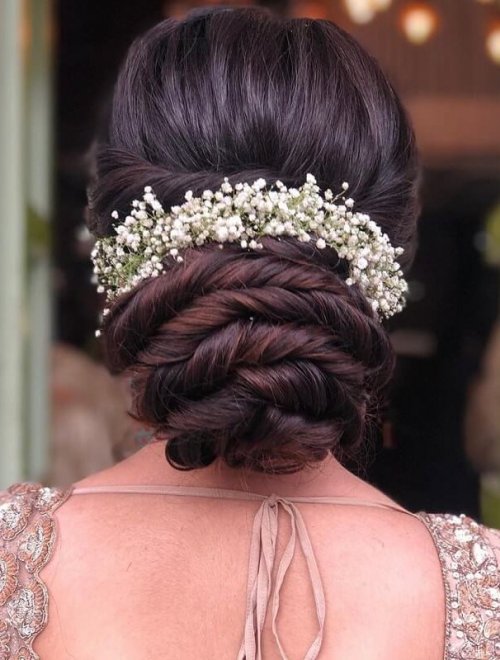 Easy Puff Hairstyle Beautiful Puff Hairstyle For Wedding And Party How To  Make Puff Hairstyle At H… | Indian wedding hairstyles, Indian bridal  hairstyles, Hair puff