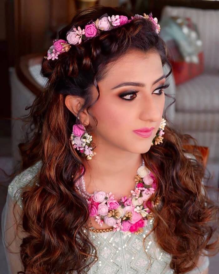 Professional Mehndi and Makeup Artist Harshika  hairstyle in  engagement ceremony with light makeup  Facebook