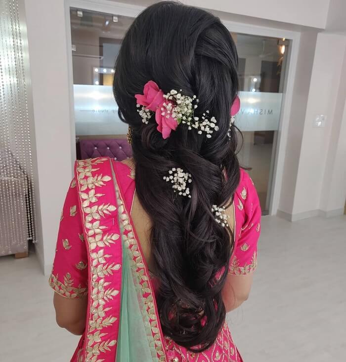 Easy And Trending Hairstyles For Sister Of The Bride
