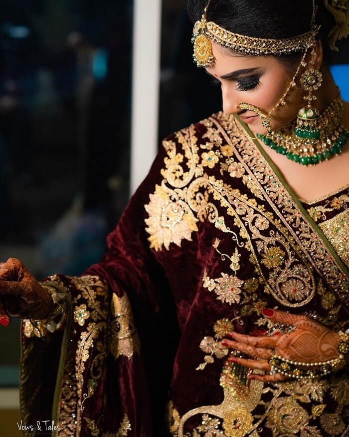 Pin by kohansi arela on classic wedding dress | Indian bride poses, Indian  wedding photography poses, Indian bride photography poses