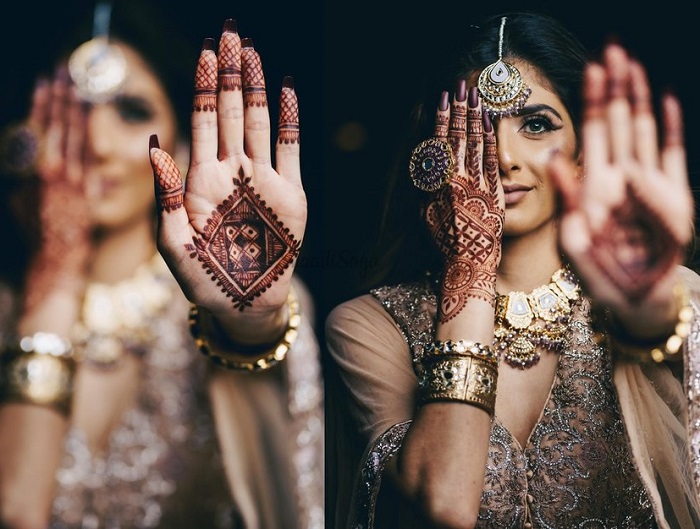 Best Bridal Mehndi Poses for Photoshoot✨❤️ #wedding #bride #indiawedding  #shorts #mehndidesign - YouTube