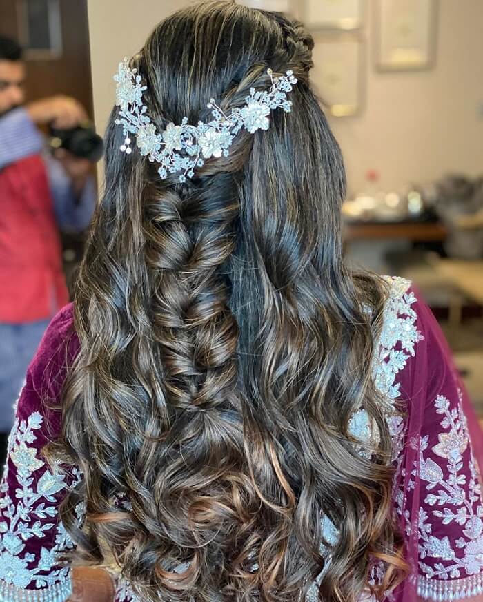 15 Chic Reception Hairstyle Trends for Brides Who're Bored of Buns