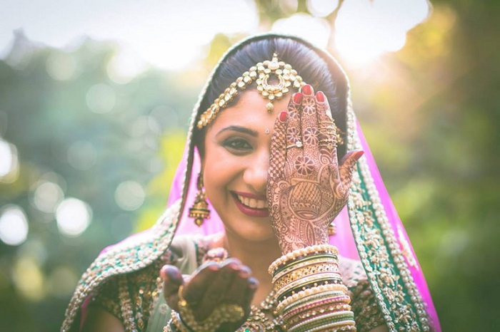 Couple Poses For Sangeet Photoshoot - Shaadiwish