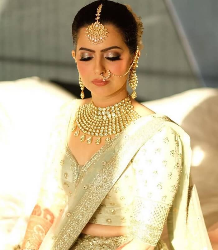 Radiant in White: A Stunning Bridal Makeup Look to Complement Your White  Lehenga 🤍 Lehenga - @frontierphagwara Jewellery - @northind... | Instagram