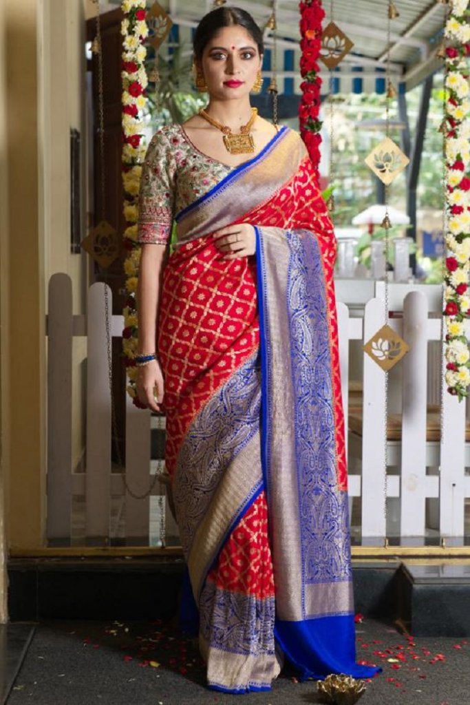 12 Amazing Bengali Bridal Banarasi Saree For Stunning Brides