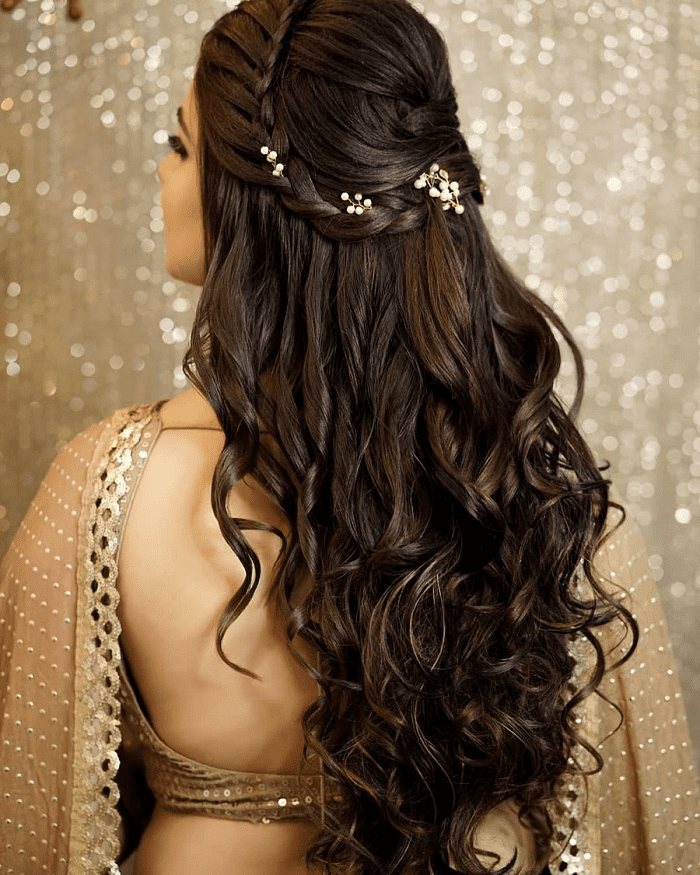 Trendy Open Hair Engagement Hairstyles for Indian Brides | Indian Bridal  Engagement Hairstyle | Hair styles, Bride hairstyles, Curly hair styles