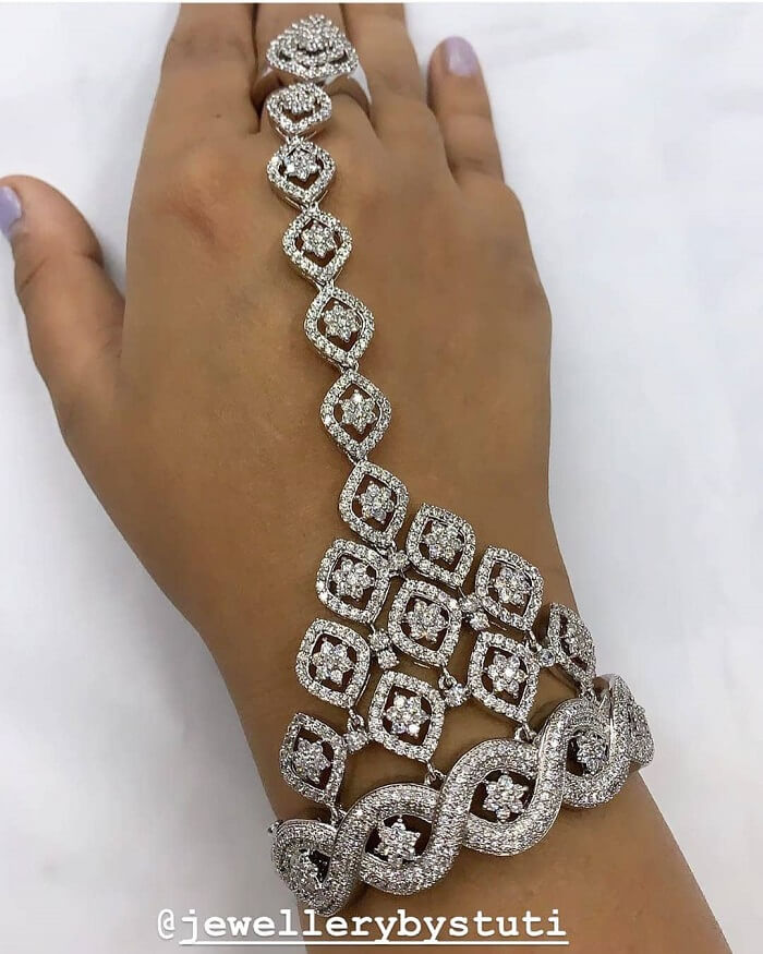 diamond hathphool designs