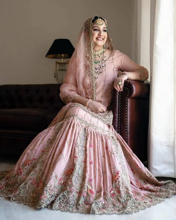 Pink and white Kiara Advani Wedding Lehenga, Size: Free Size at Rs 2499 in  Surat