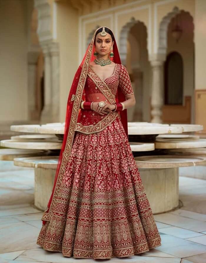 Buy Red Sabyasachi Lehenga Choli Bridal Lehenga for Women Designer Lehenga  Skirt Partywear Lehenga Blouse Indian Dress Wedding Lehenga Crop Top Online  in India - Etsy