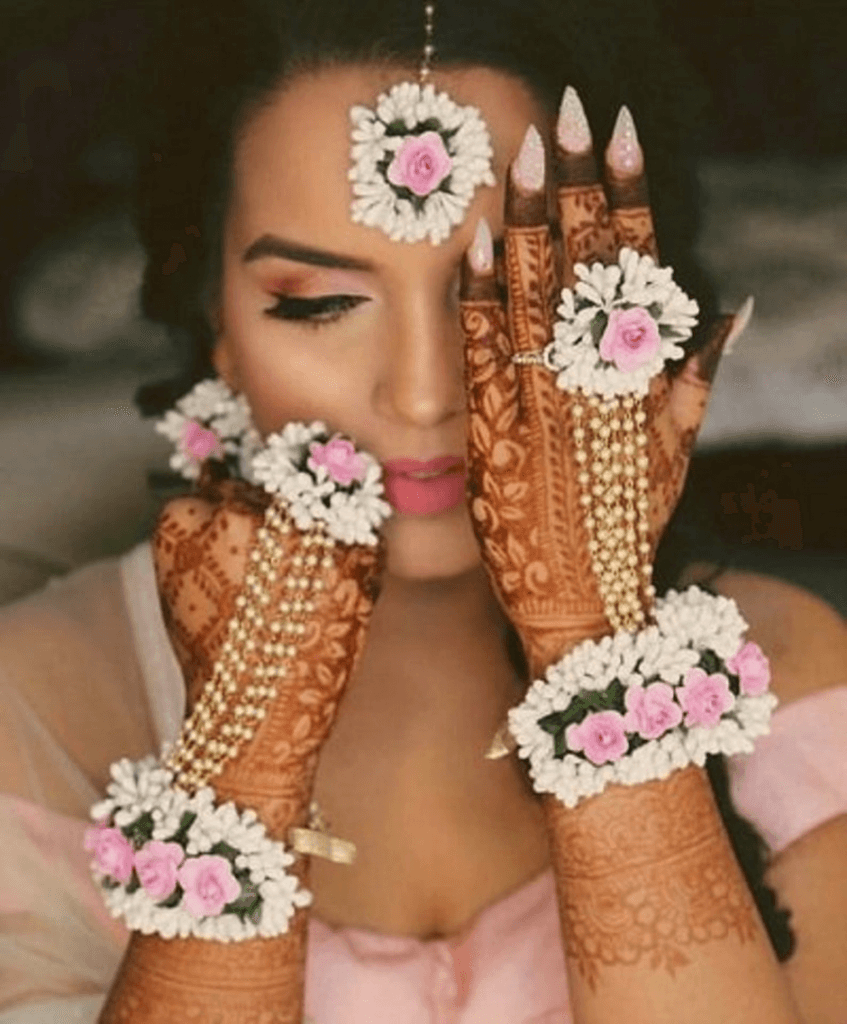 Flower Jewellery for Haldi | Make Your Haldi Memorable - Saubhagyavati.in